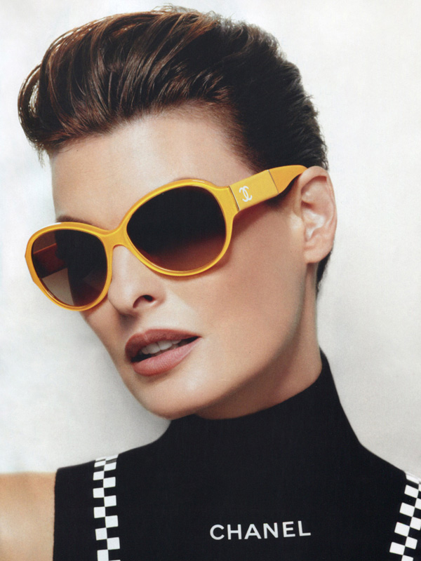 Dynamic Designer Lenses : Chanel Spring 2010 Eyewear