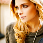 Anna Maria by Jakub Wo?niak for Anataka