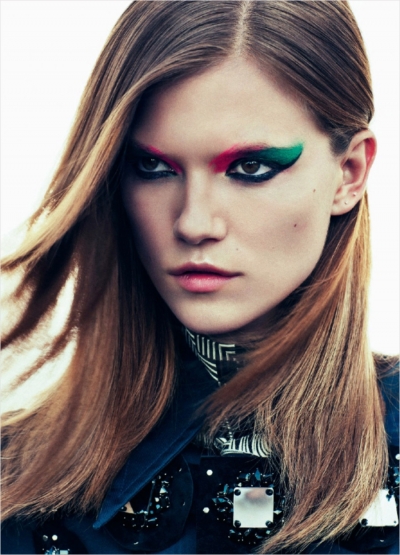 Kasia Struss for Flair
