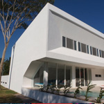 Casa Periscopio by PRAUD