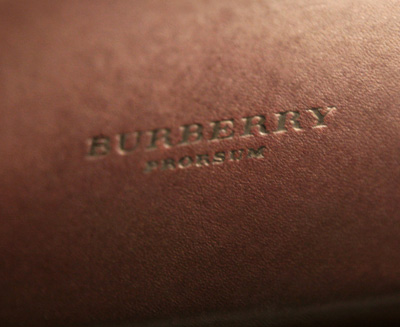 Burberry Prorsum Womenswear Show LIVE on Design Scene Today