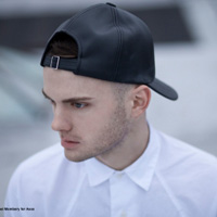 LINKS: Tasha Gear, Jason Wu, Valentines Day Cards and more.