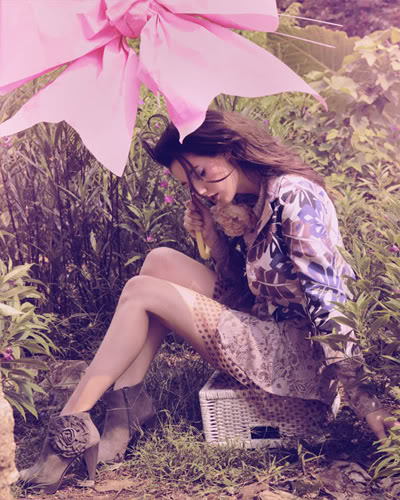 Blooming Belle by Luki