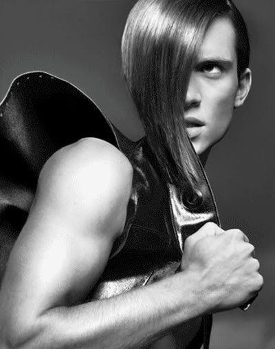 DS Link Time: Vogues September Issue, GF by Ferre, Bojana Tatarska and more
