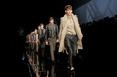 Burberry Prorsum Menswear Show LIVE on Design Scene