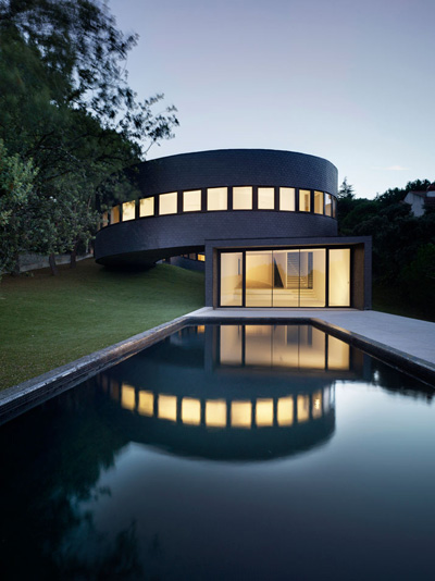 Casa 360° by SUBARQUITECTURA