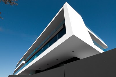 Cesena Apartments by Tisselli Studio