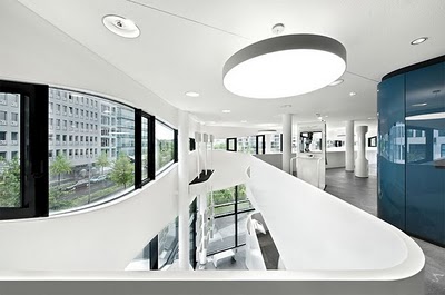Das Science Center Medizintechnik by Gnaedinger Architekten