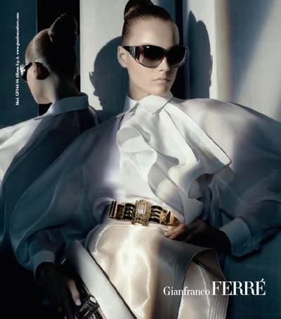 Anna Jagodzinska for Gianfranco Ferre