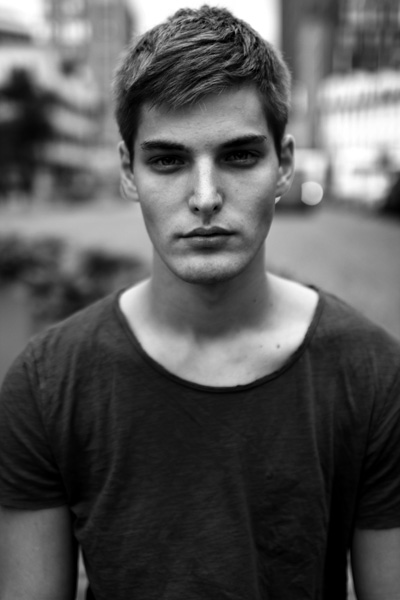 LINKS: Jesse Jacobs, Alfred Kovac, Kanye West & Chanel Iman and more.