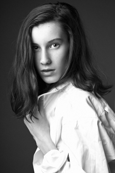 Kasia Czajka by Justyna Metrak-Radon for Design Scene