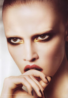cK Calvin Klein Beauty : Lara Stone by David Sims