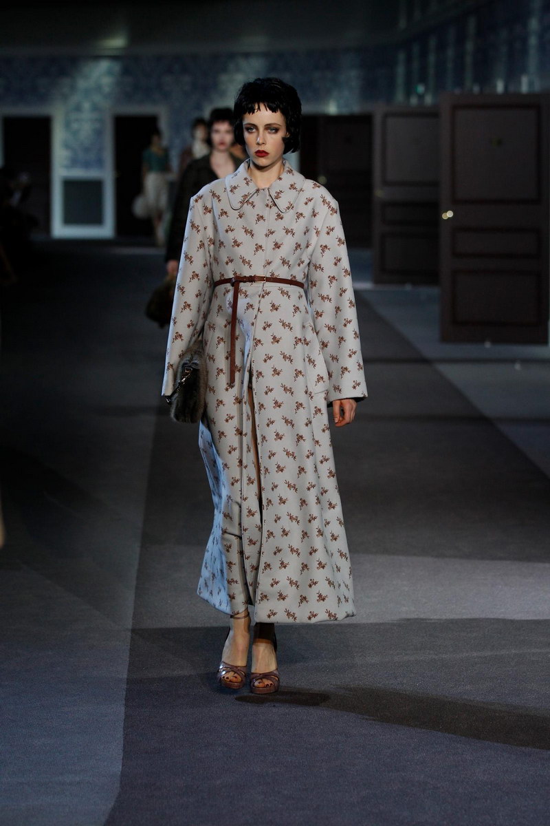 Louis Vuitton Fall Winter 2013.14 Womenswear Collection