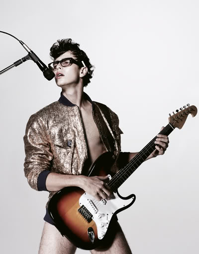 DS Links Time: New face Pablo Lorenzatto, V Magazines SIZE issue, Natasa Vojnovic and more