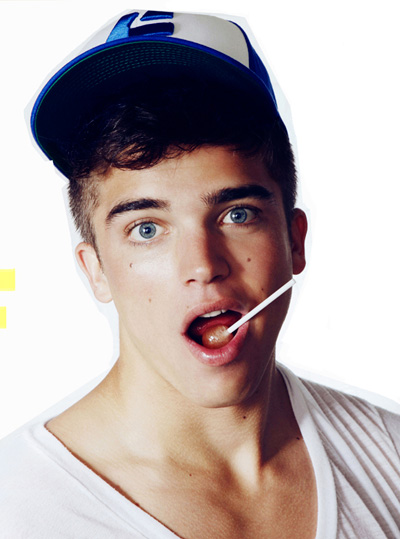 DS LINK TIME: River Viiperi, London Fashion Week, Suzy Menkes talks NYFW and more.