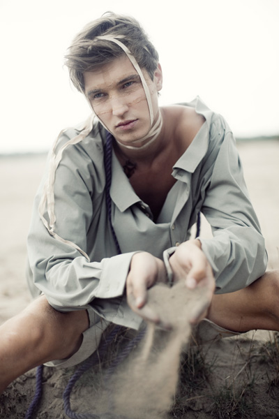 Robinson by Lukas Dziewic