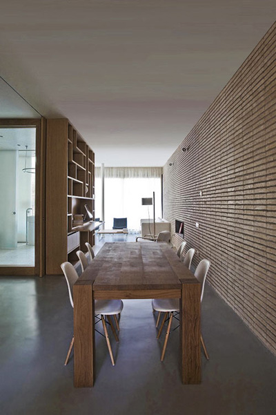 Loft in Barcelona by YLAB Arquitectos