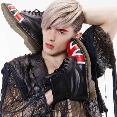 Supplementaire: Luke Worrall by Dimitris Theocharis