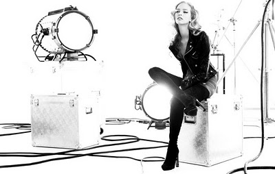 Tanya Dziahileva by Sergi Pons