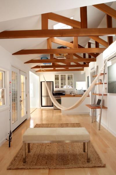 The Beach Bungalow by Fractal Construction