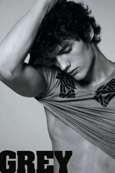 Thibault Oberlin by Milan Vukmirovic for L’officiel