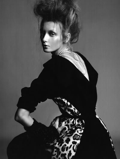 Toma Barkova & Alexa Yudina for Wonderland
