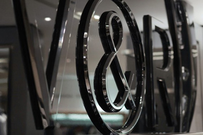 Viktor & Rolf Men’s Store in London by OMA