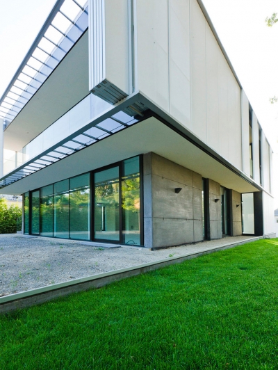 Villa S by Buerger Katsota Architects