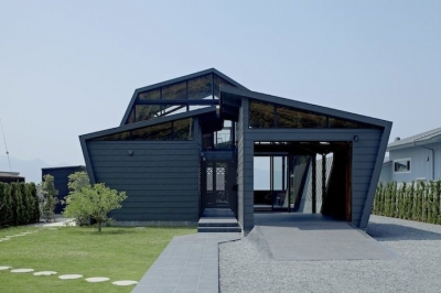 Villa SSK by Takeshi Hirobe Architects