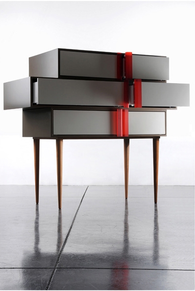 A Line by Hagit Pincovici for Colé