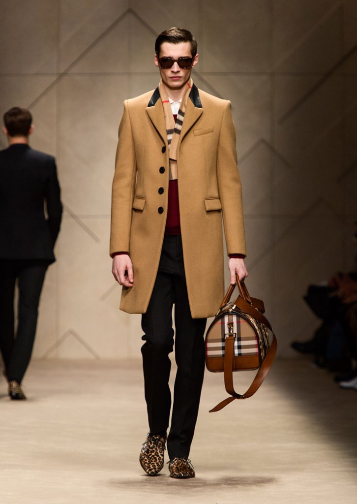Burberry To Move Menswear Show From Milan To London