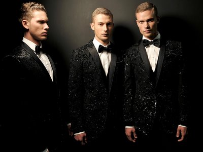 Backstage Milano: Dolce & Gabbana Menswear S/S 2010