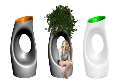 Designer: Philippe Starck