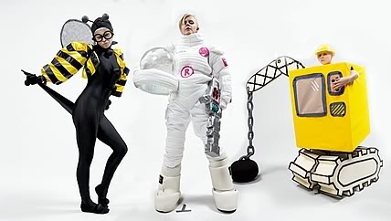 Robyn, Konichiwa Bitches