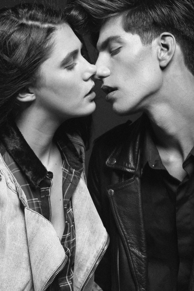 Mike Urba?czyk & Karolina Zi?ba by Robert Binda