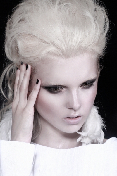 Blanc & Noir by Natalia Madejska for Design Scene