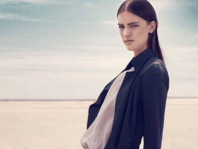 Laura Kampman by Shamila