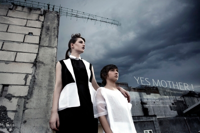 Yes Mother! by Mario Photographie for Design Scene