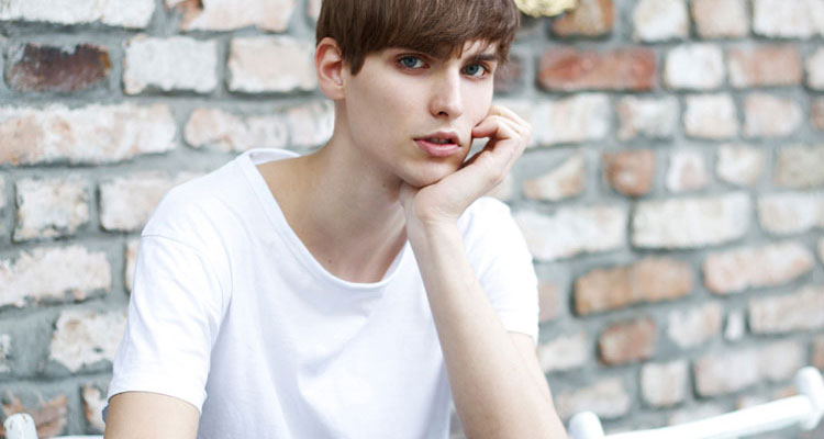 BUSINESS: How to Get the Attention When You Need to Sell Your Shirts