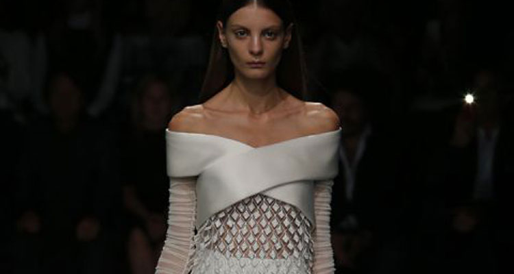 Balenciaga Spring Summer 2015 Womenswear Collection