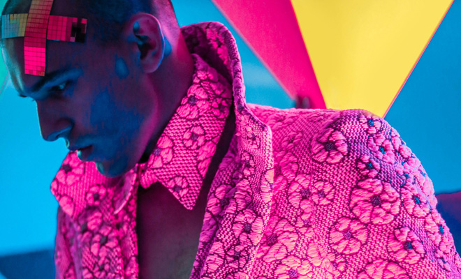 Holo No Solo by Long Tran