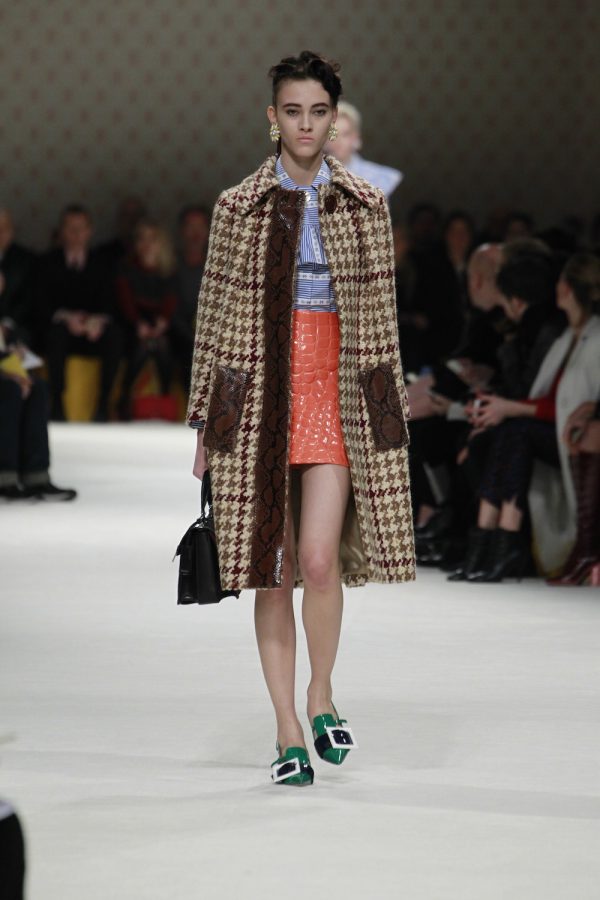 Miu Miu Fall Winter 2015 And The Impressive Showspace by AMO