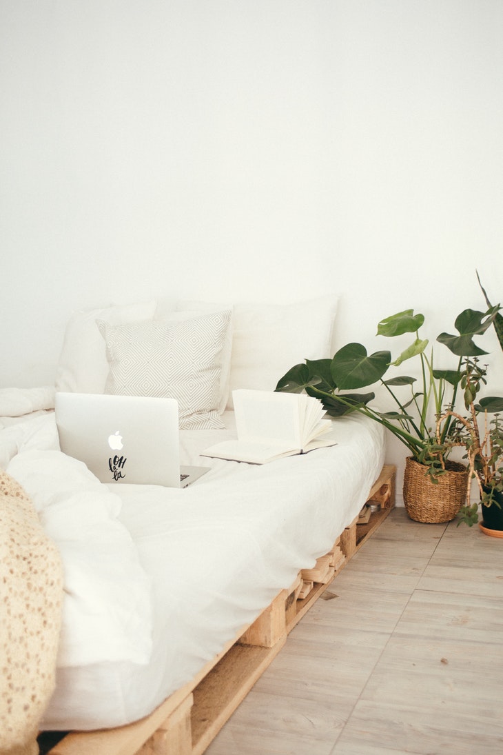 Five Ways to Revitalise your Living Space with Natural Materials