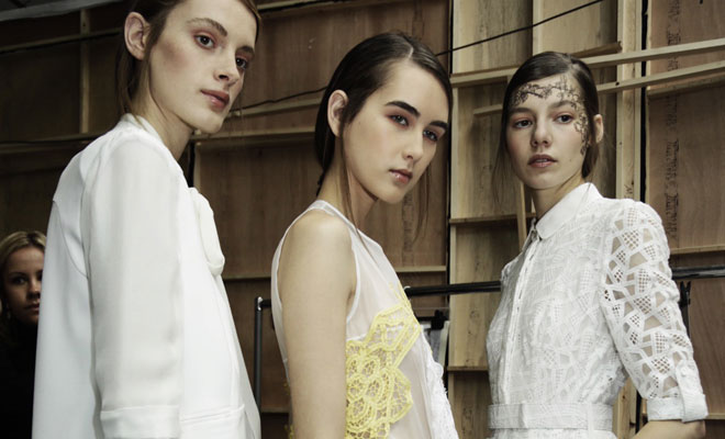 #LFW Bora Aksu Womenswear Spring Summer 2016