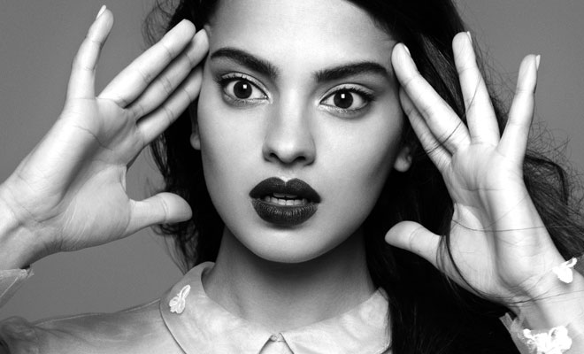 How To Do “Celebrity style” Eye Makeup