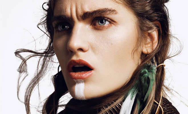 Marlou Van Oss for Design SCENE Magazine by Domen / Van De Velde