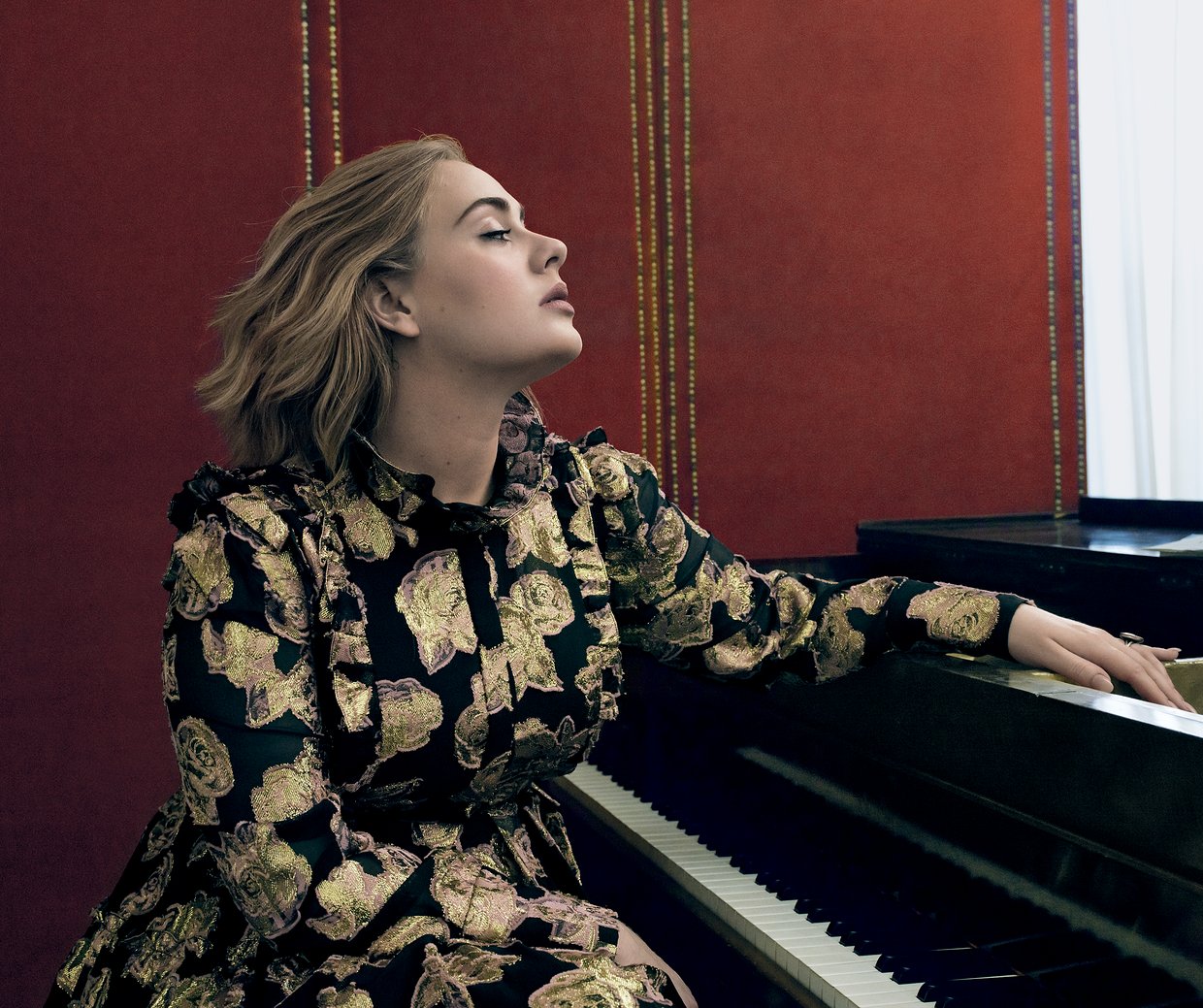 See Adele For VOGUE by Annie Leibovitz - DSCENE