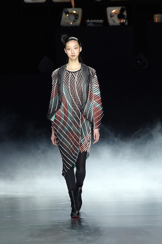 #PFW Issey Miyake Fall Winter 2016/17 Collection - Design Scene ...