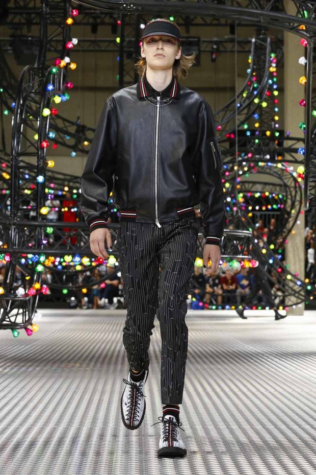 #PFW DIOR HOMME SS17 COLLECTION - Design Scene - Fashion, Photography ...
