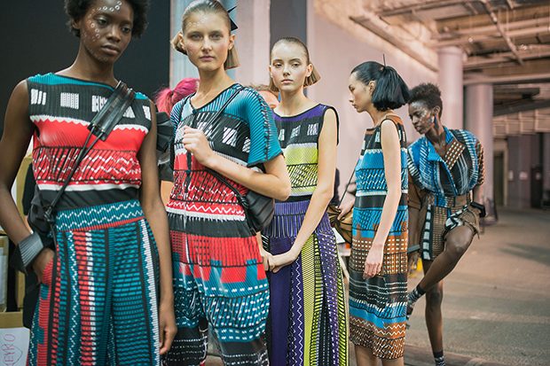 BACKSTAGE MOMENTS AT ISSEY MIYAKE SS17 SHOW IN PARIS - Design Scene ...
